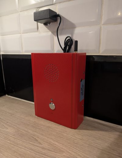 Équipement d'alerte incendie prioritaire pour bâtiments administratifs