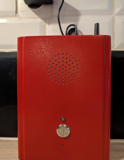 Dispositif d'appel d'urgence certifié MS 70 avec antenne apparente